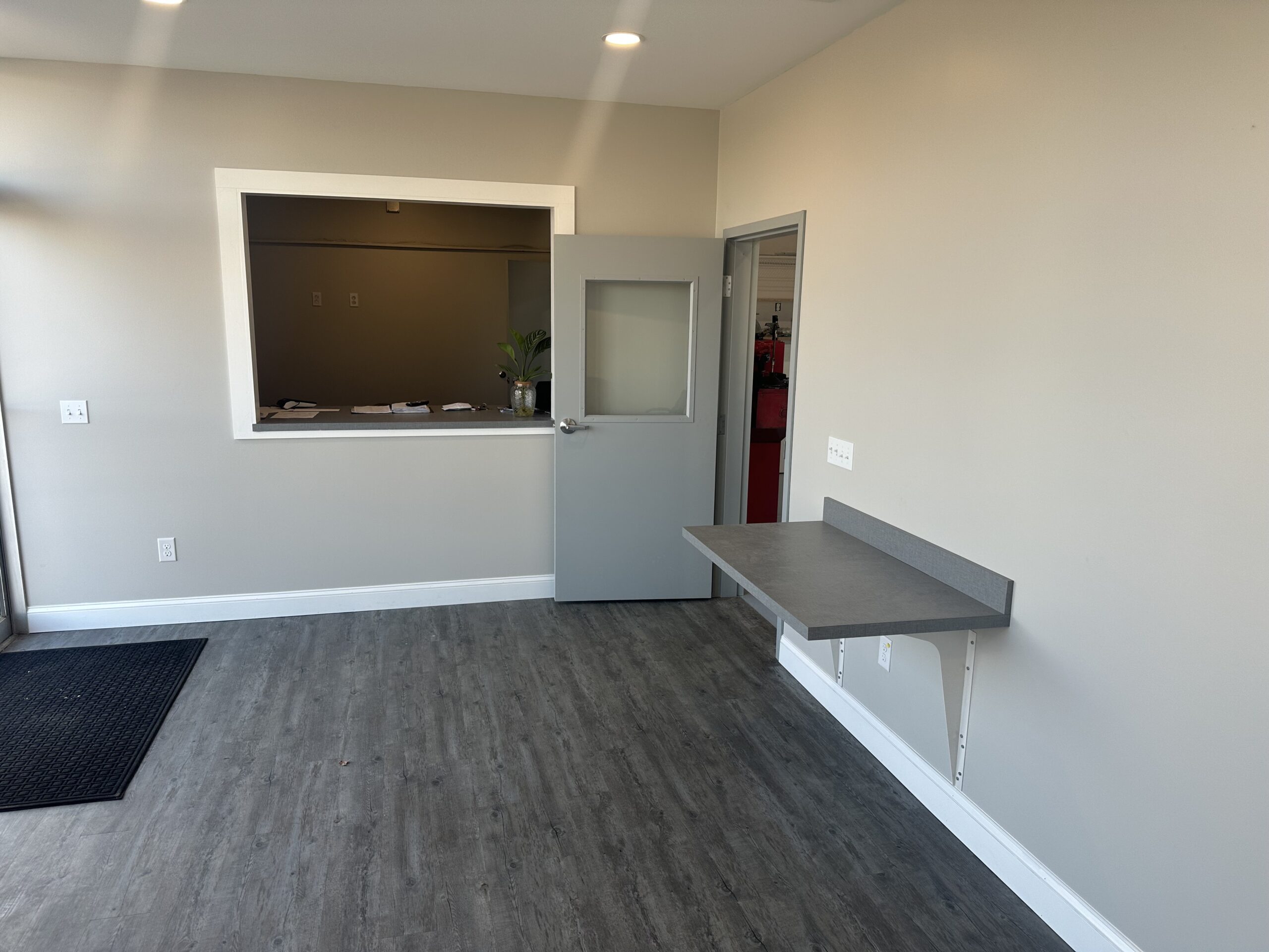 Customer lobby inside the new Glemser Brothers shop